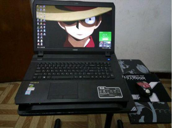 土豪同学买顶配rog全家桶,土豪同学