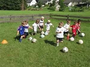 青少年足球基本功的进阶训练,维维足球战术教程