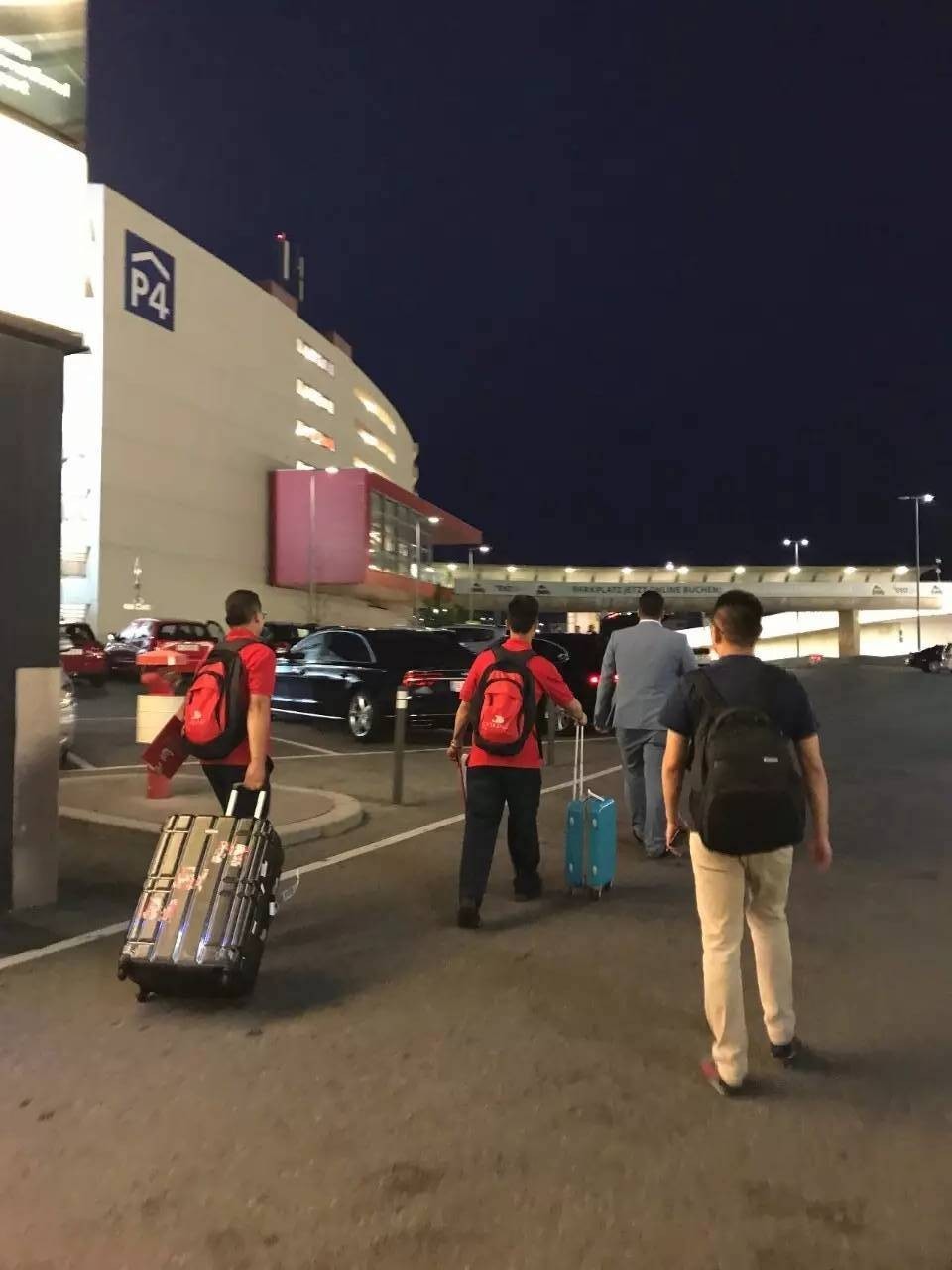 生活在妙不可言的等待中,我生活在妙不可言的等待中