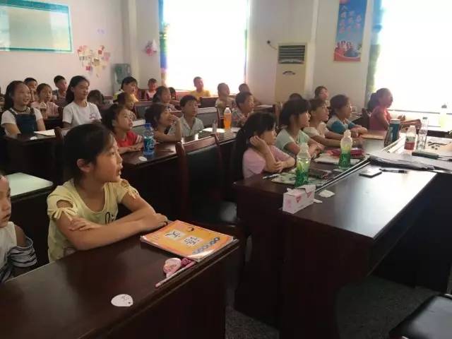 聚爱成行暑期实践队,聚爱成行