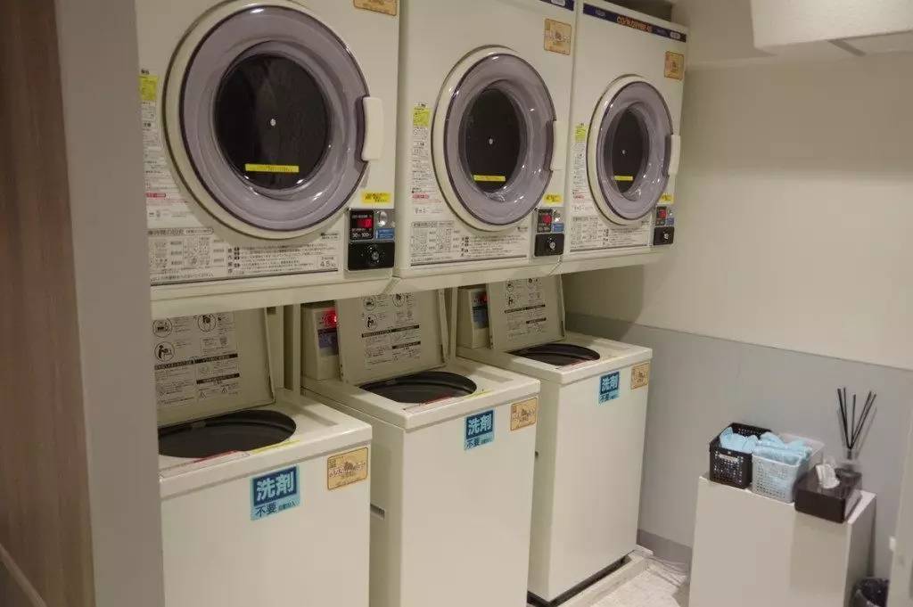 日本原宿网吧,日本东京豪华网吧