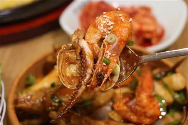 一碗不正经的肥牛饭,下班去哪吃