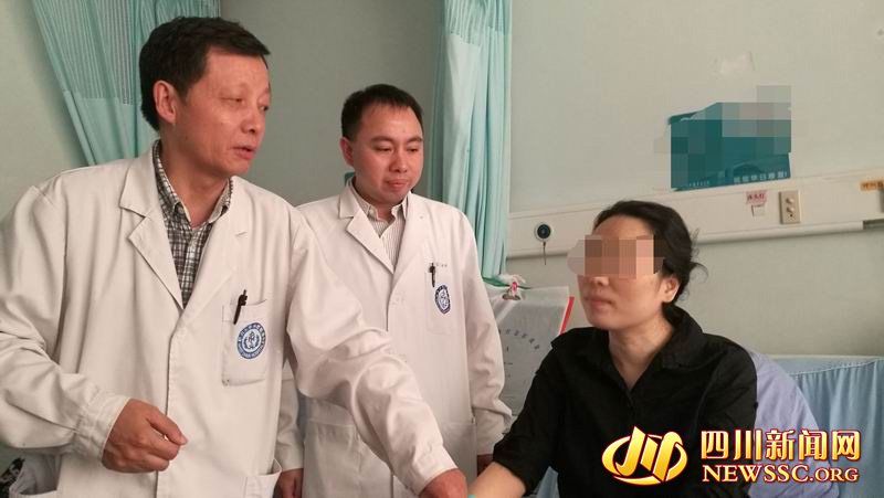 心脏起搏器治疗心律失常,40岁女性心跳一分钟54次