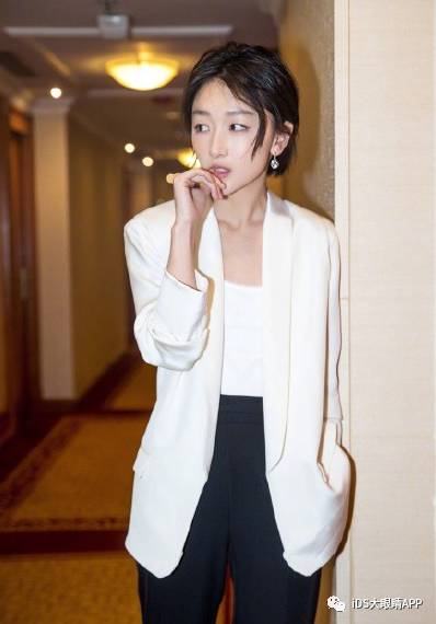 窦靖童周冬雨合作,马思纯窦靖童周冬雨superstar