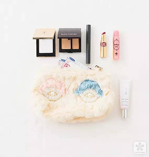 配饰|mina模特包包里的秘密垣内彩未野崎萌香篇