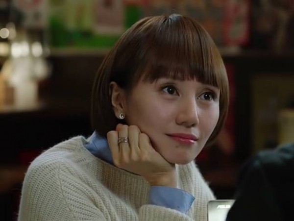 唐晶戴的是什么项链,唐晶首饰