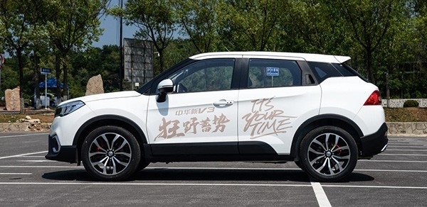 新长安cs55报价及图片,长安cs552022款即将上市新车