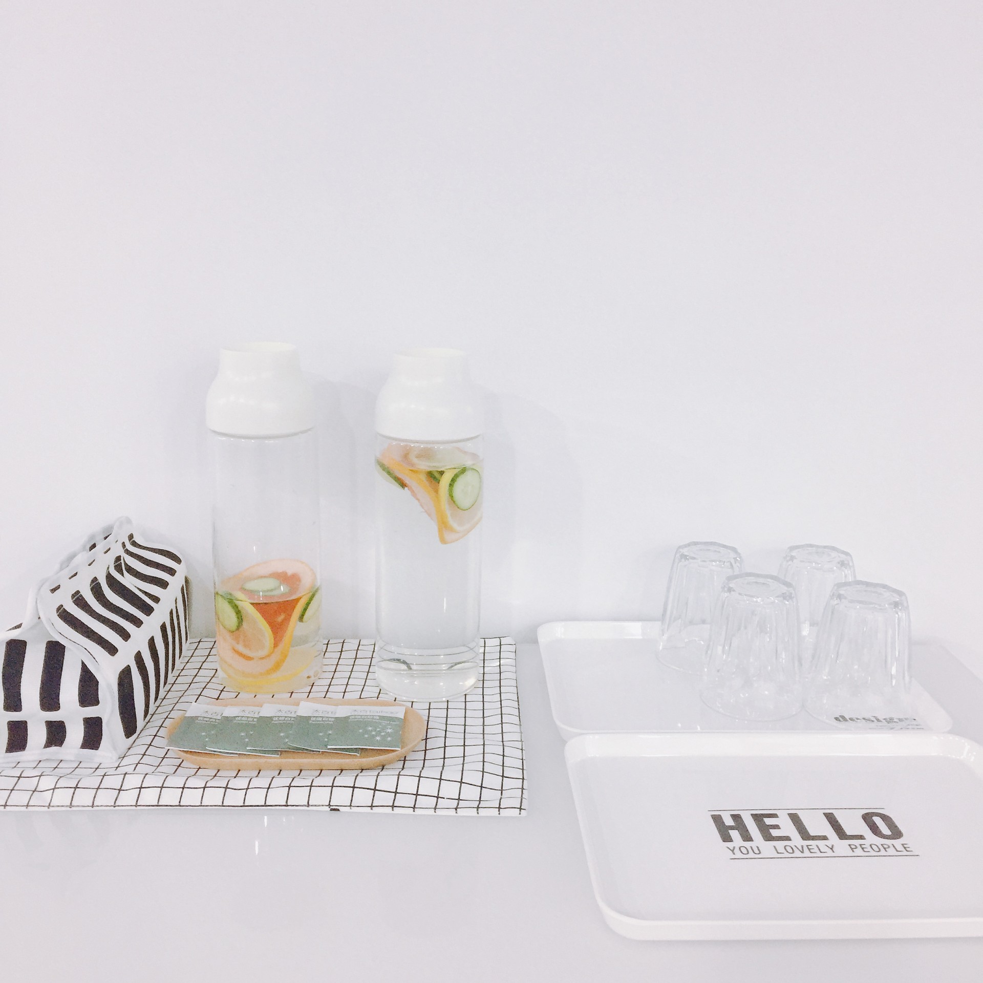 盛夏时光,相遇在菱角湖街角的北欧冷情咖啡店