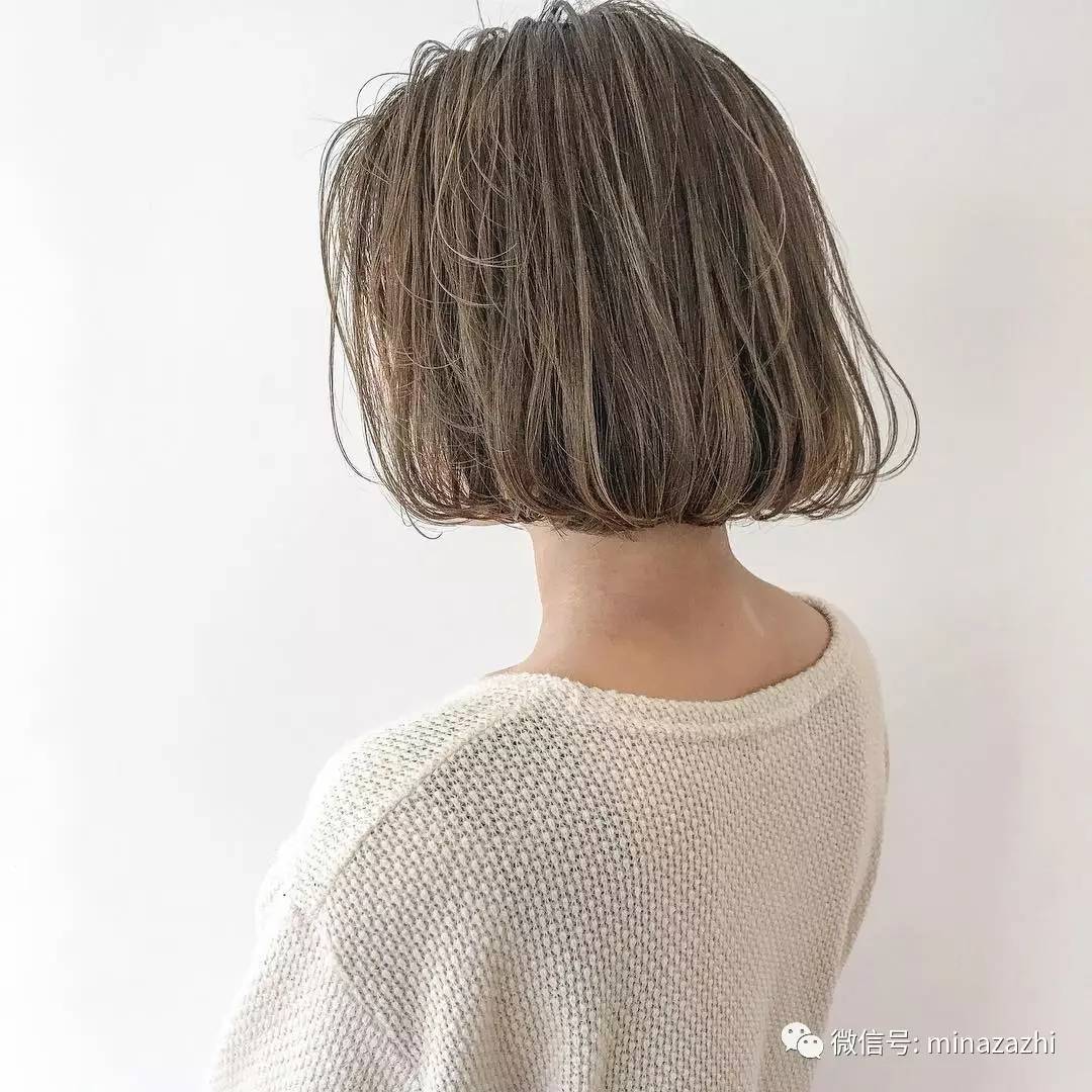 2022年最流行的发型长直发瓜子脸,2021年最流行的高颧骨发型中长发