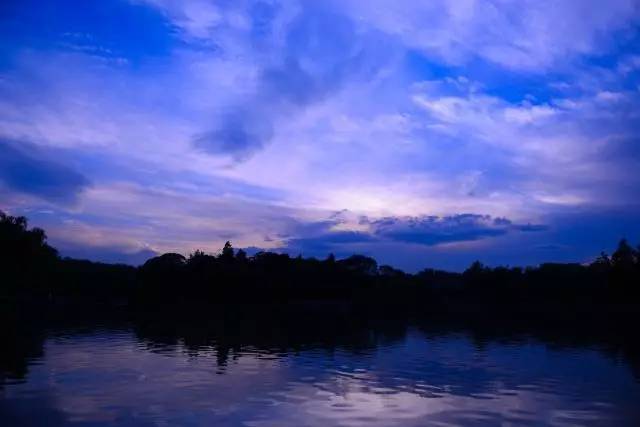 这应该是民国时期最精彩的英文毕业演讲，没有之一（附双语稿）