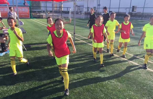 厉害了，一所乡村小学获浙江省校园足球总决赛亚军！