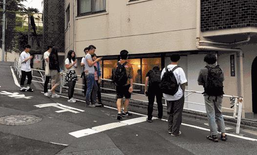 小众高级感白tee,白tee的30多种时髦穿搭