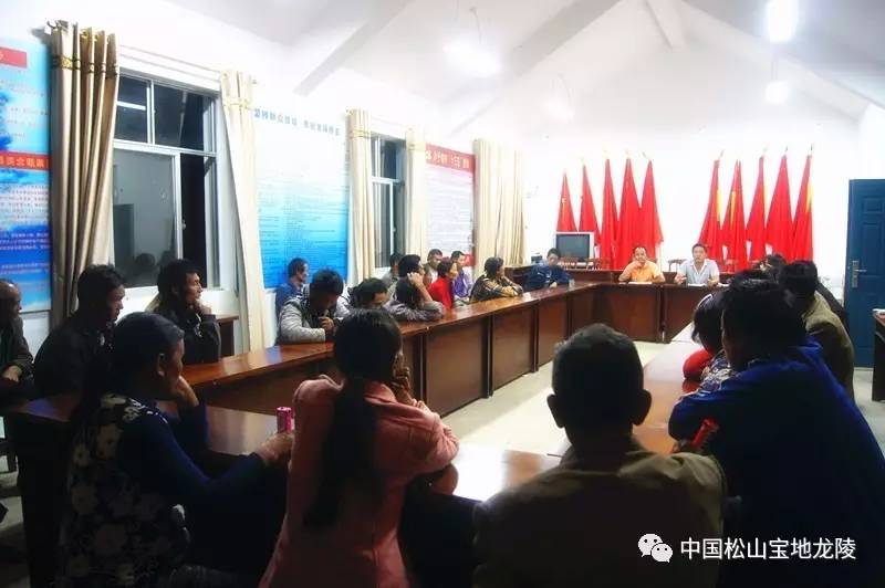 贫困村的温暖,扶贫路上暖人心