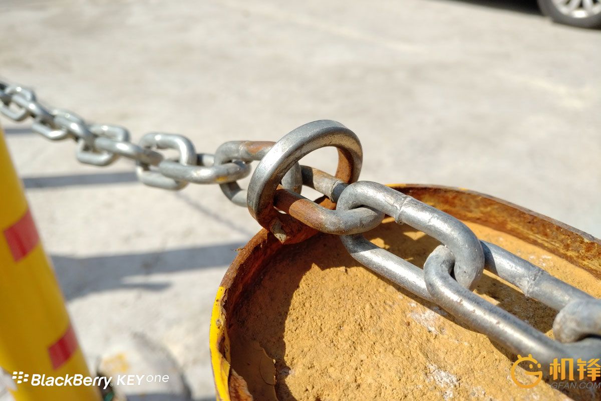 黑莓KEYone评测：3999元情怀是否值得充值？