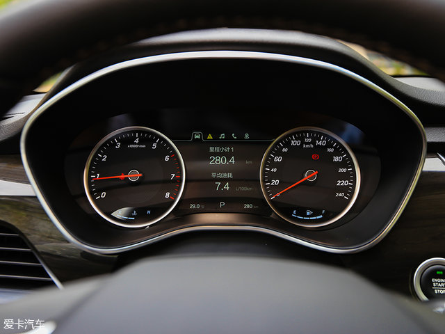 宝骏5602015手动舒适型驾驶体验,宝骏560驾驶功能键视频讲解