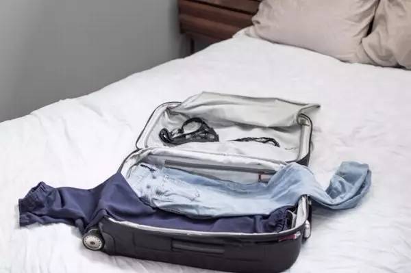 旅行收拾行李箱技巧,旅游旅行箱怎么整理