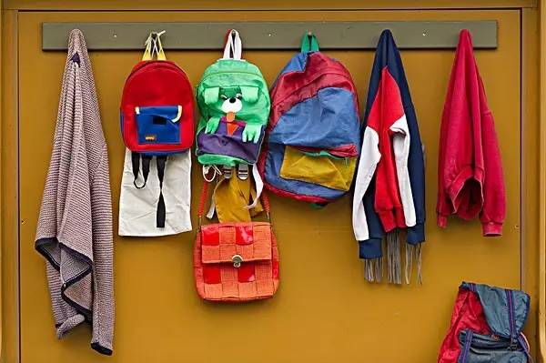 快开学了买一个好看的书包,快开学了什么书包合适