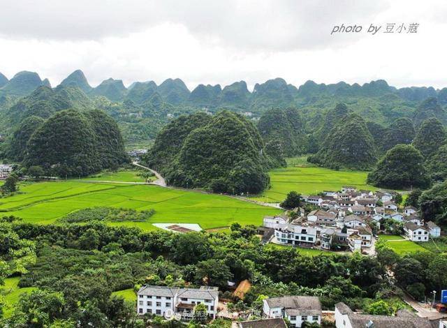 万峰林优美景色诗句,描写万峰林最美诗句