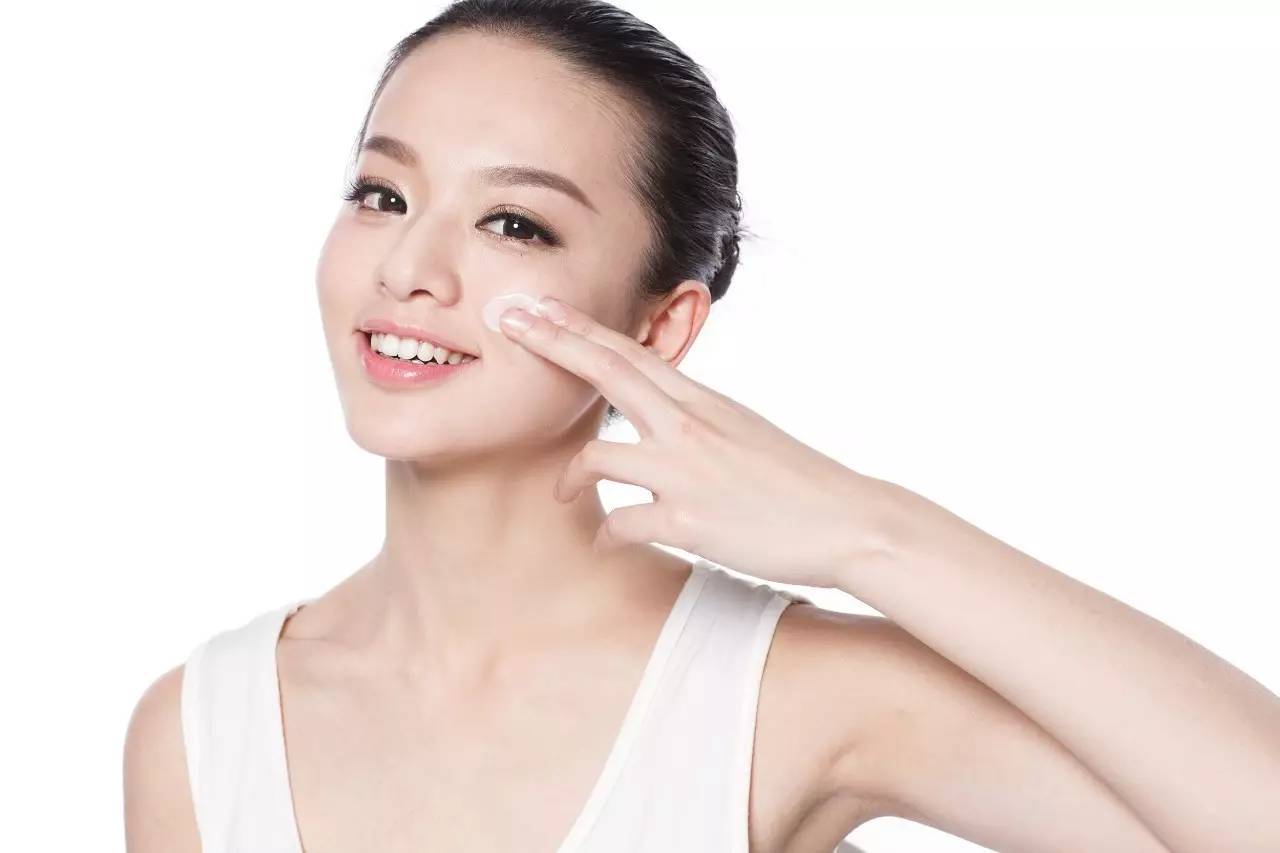 23吨化妆品造假,23吨假化妆品品牌