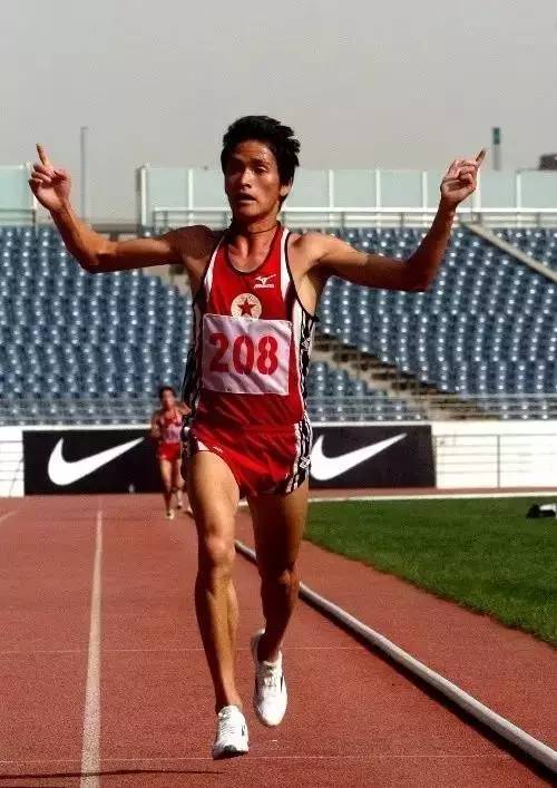 董国建和杨定宏,董国建杨定宏