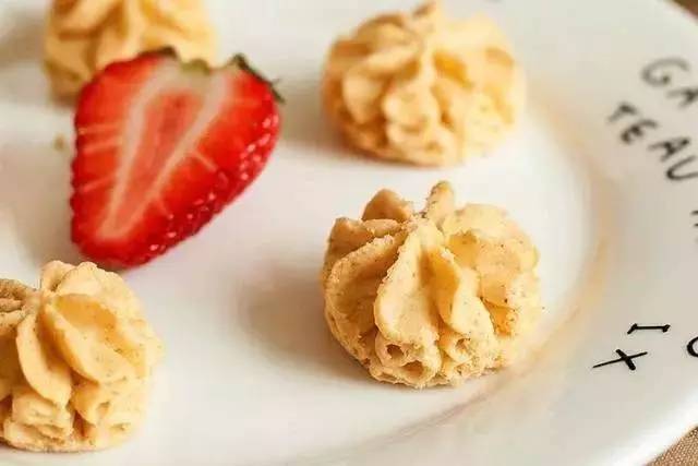 一月狂卖10万盒，比口红更让女人无法抗拒的高颜值美食，看到第5张图还能忍住就算你赢！