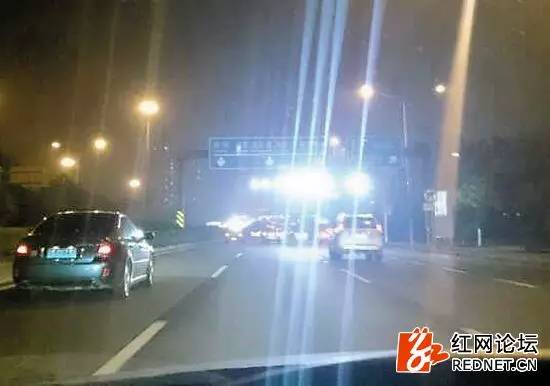 长沙红绿灯有摄像头就会抓拍吗,长沙市区红绿灯高清摄像头