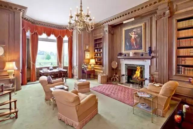 贝克汉姆探访贫困家庭,贝克汉姆17万房子