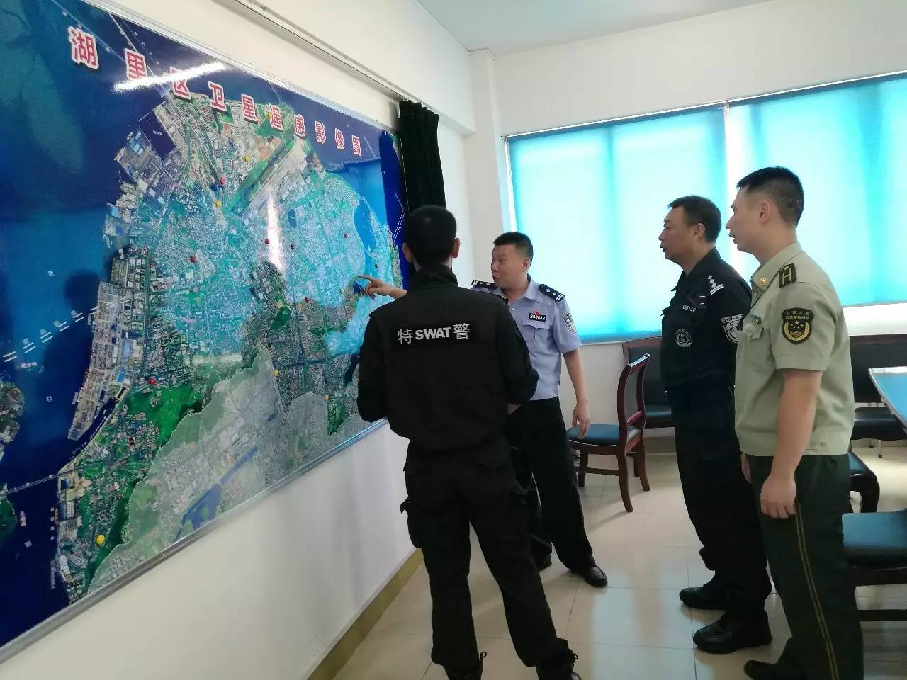 “带队执行任务，除严格执行上级命令外，重要的是要爱兵”——记厦门金砖会晤衢州增援特警领队李浩