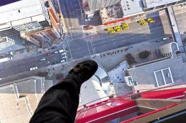 当你遇到有自杀倾向的人，不妨用科学的方法救人于生死