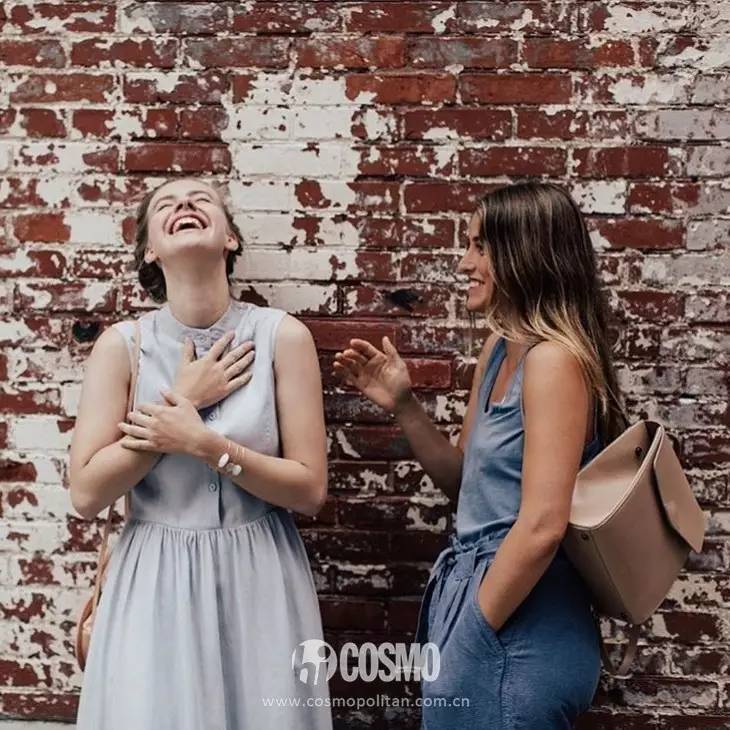 学生党开学季双肩包来咯,开学必备的结实帆布双肩包