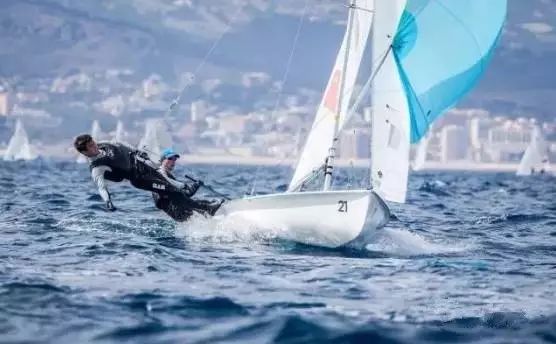 杭州两位男生拿下全运会金牌,骄傲获奖