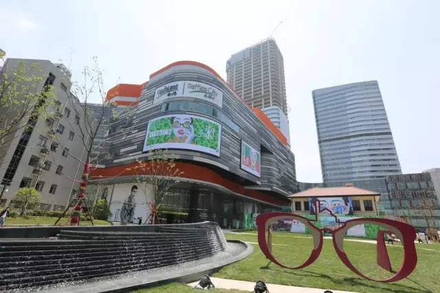 今天开始购物节的一个月里，长宁简直要嗨翻了，KiNG88正式开业、主题活动精彩不断……