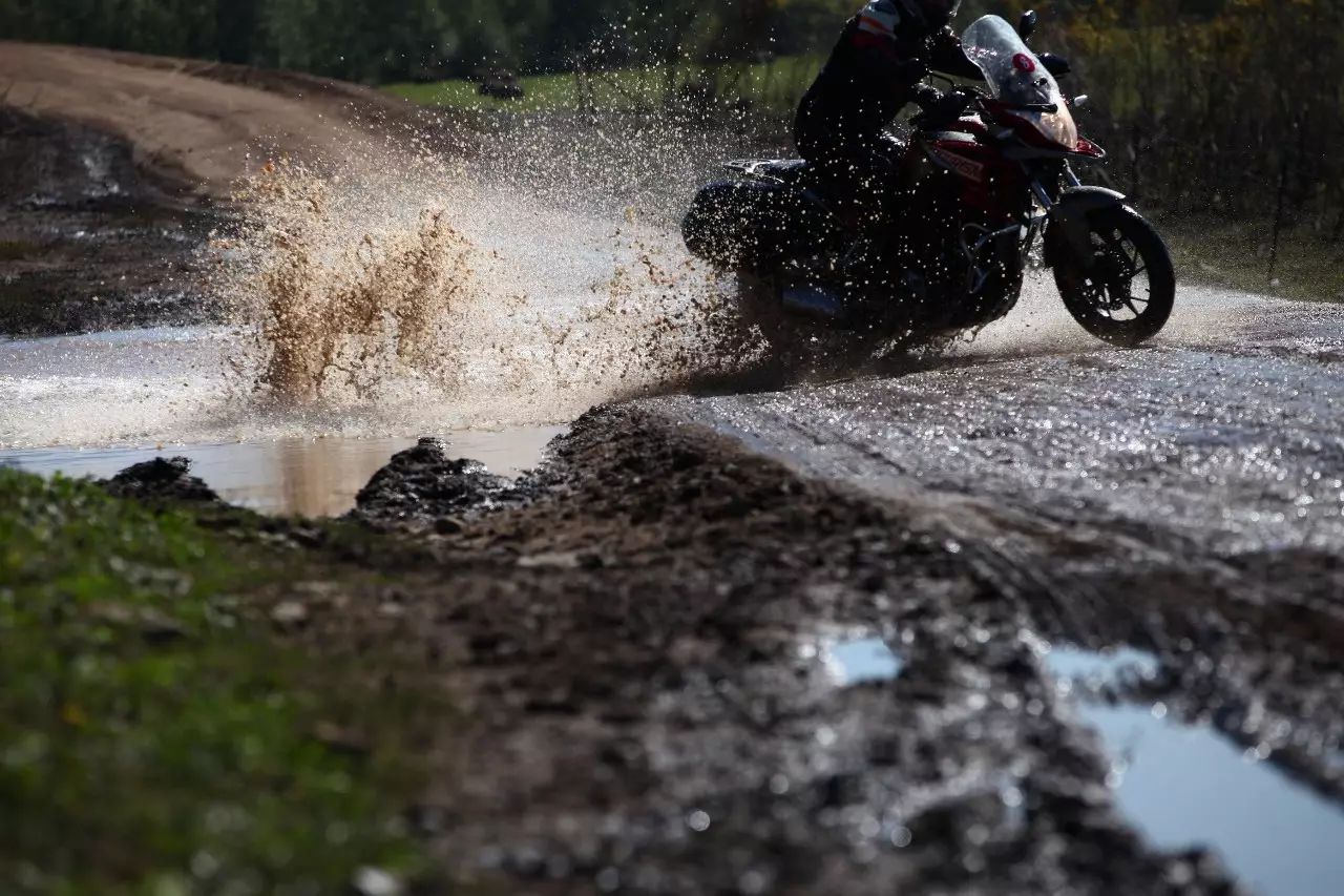 21款五羊本田190猛鸷旅行,2024五羊本田猛鸷