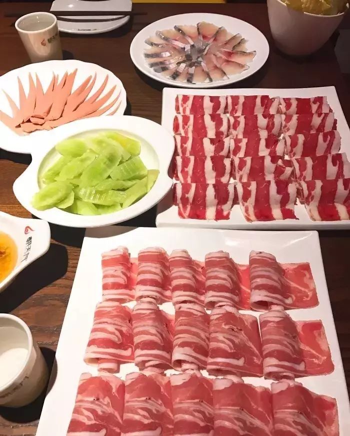 薛之谦出现在串串店,薛之谦的串串店在哪里