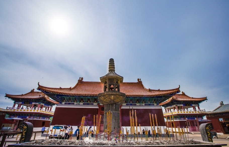 火山口探秘完整视频,镜泊湖火山口免费景点