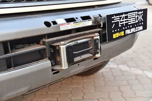 丰田lc76绞盘,lc76绞盘涉水喉