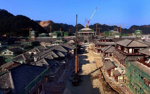 贵州黄果树瀑布千户苗寨旅游攻略,贵州千户苗寨黄果树瀑布旅游攻略