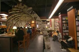 重庆哪里的书店可以免费看书,重庆书最全的书店