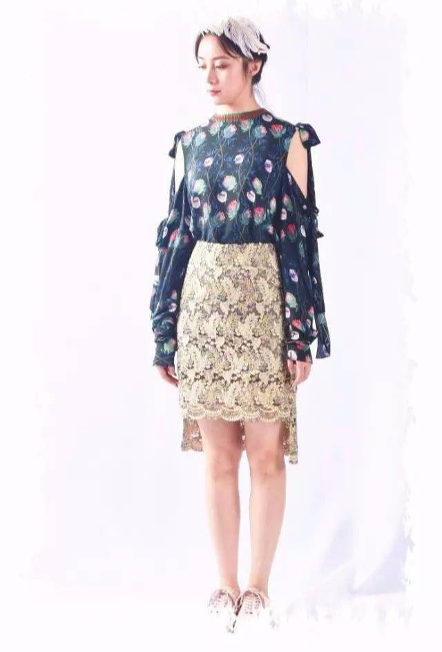 武汉女生怎么穿衣服,武汉现在女生都穿什么衣裳