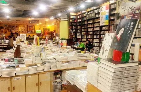 重庆哪里的书店可以免费看书,重庆书最全的书店