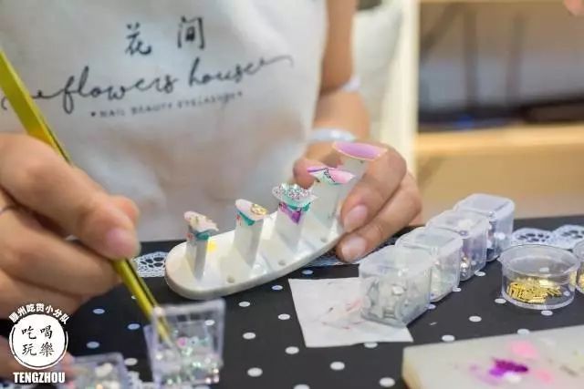 强烈推荐的美甲店,值得推荐的一家美甲店回头客超多