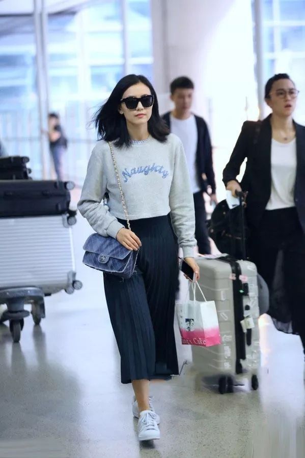 杨幂宋佳同款外套,杨幂倪妮撞衫完整版