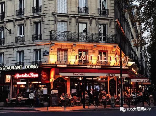 想偶遇赵丽颖吗?在巴黎时装周,她一定会去这十家咖啡馆!