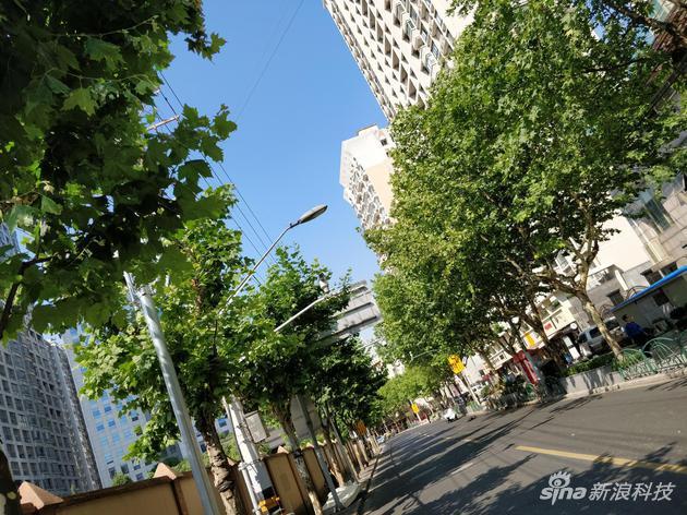 一加五顶配,一加5t2999就只有黑色吗