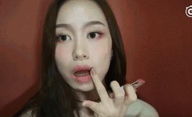 唐嫣的眼影活色生香,唐嫣大地色眼影