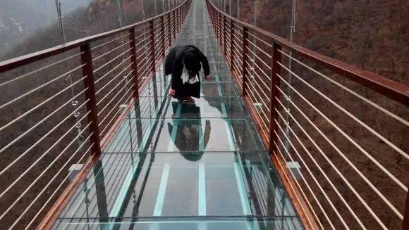 洛阳玻璃栈道一日游,洛阳木桑岭玻璃栈道