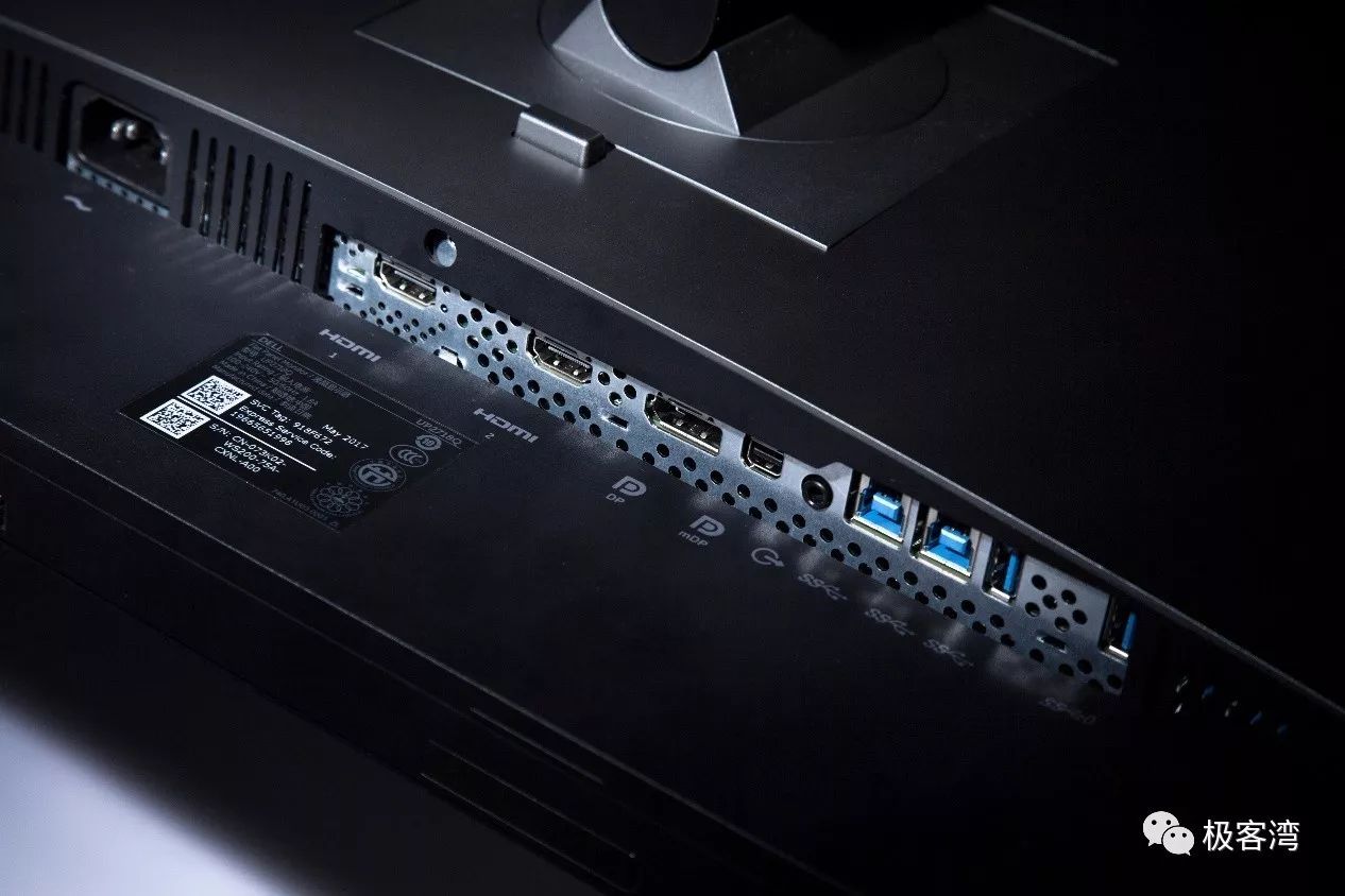 显示器显示戴尔up2718q,戴尔up2715h专业显示器