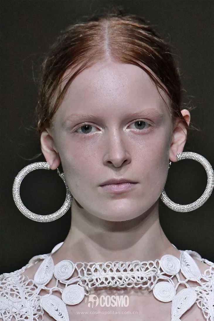 时髦办｜珍珠真的用一辈子也不会过时？是的！