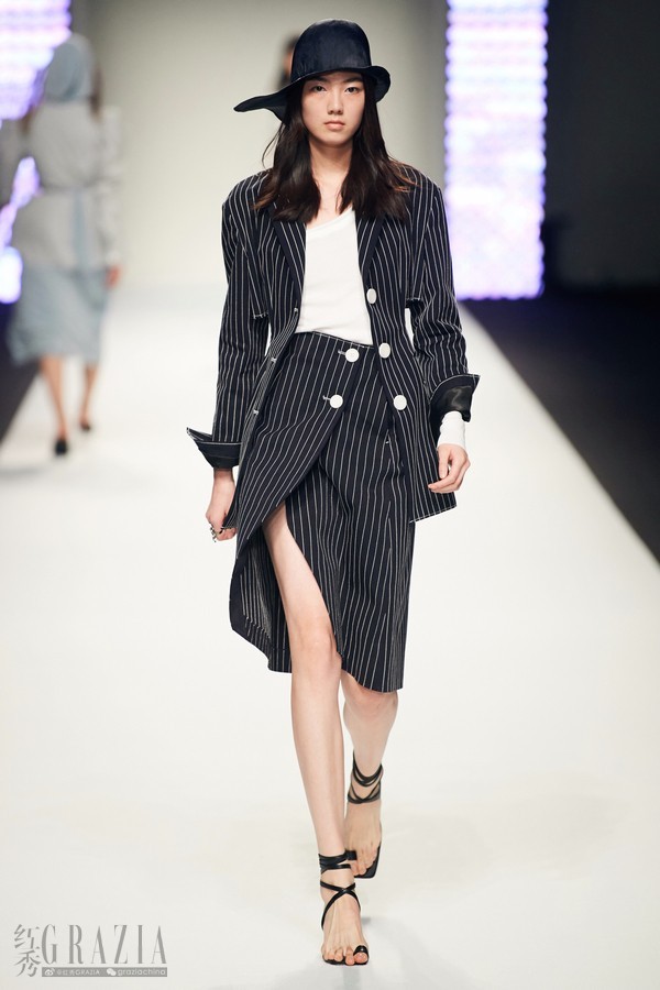 ChaberC+第四季实用主义无限发光、誓以立下标竿