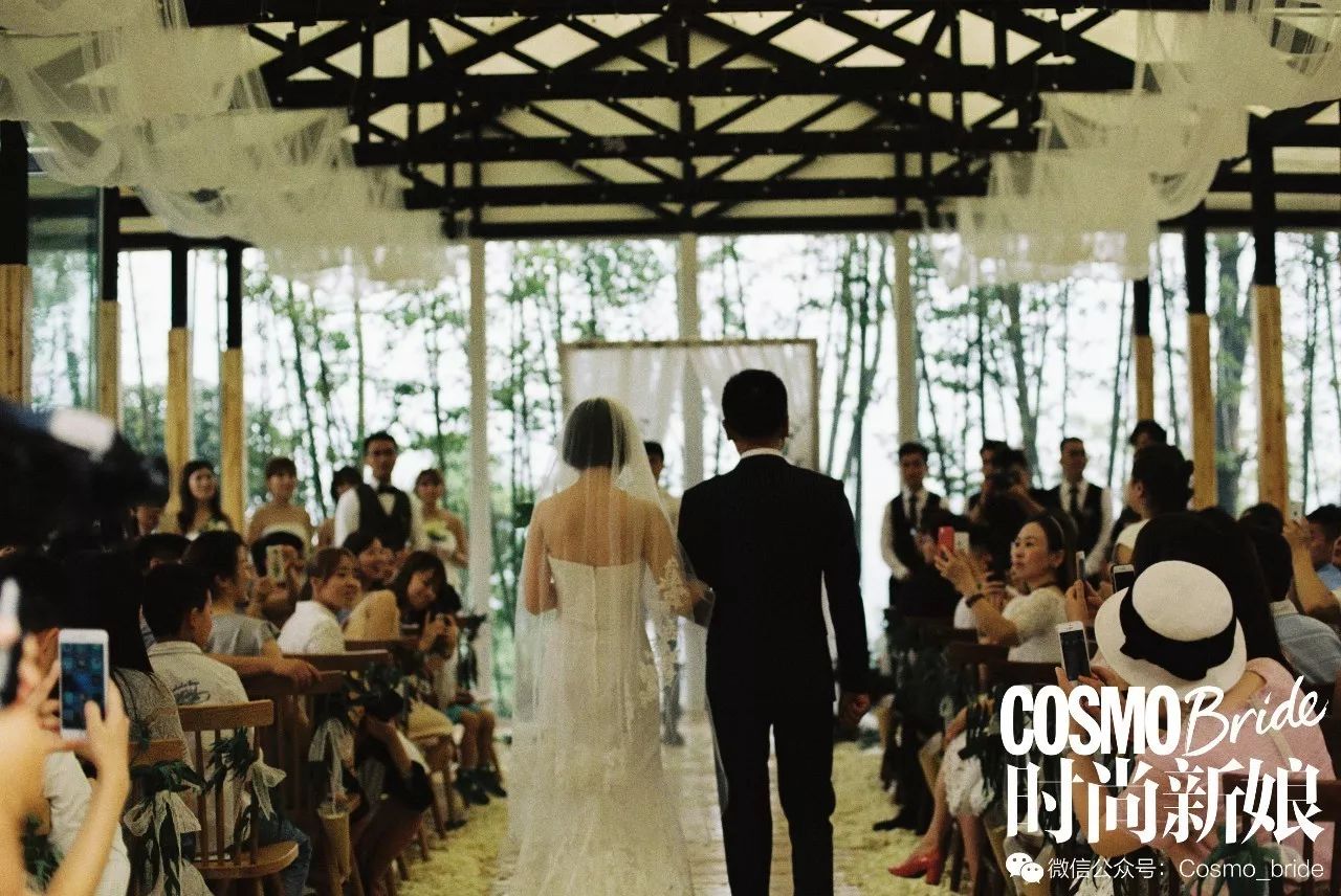 如何自己策划一场简单的婚礼流程,极简婚礼真实案例